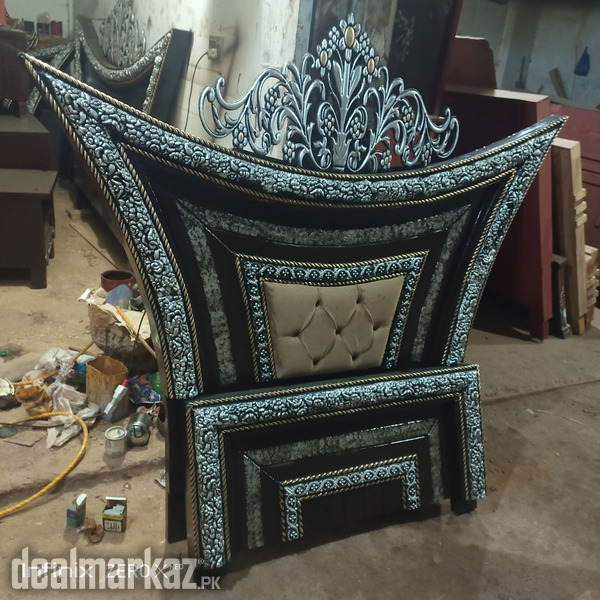 Best furniture maker Rawalpindi Islamabad home delivery fitting