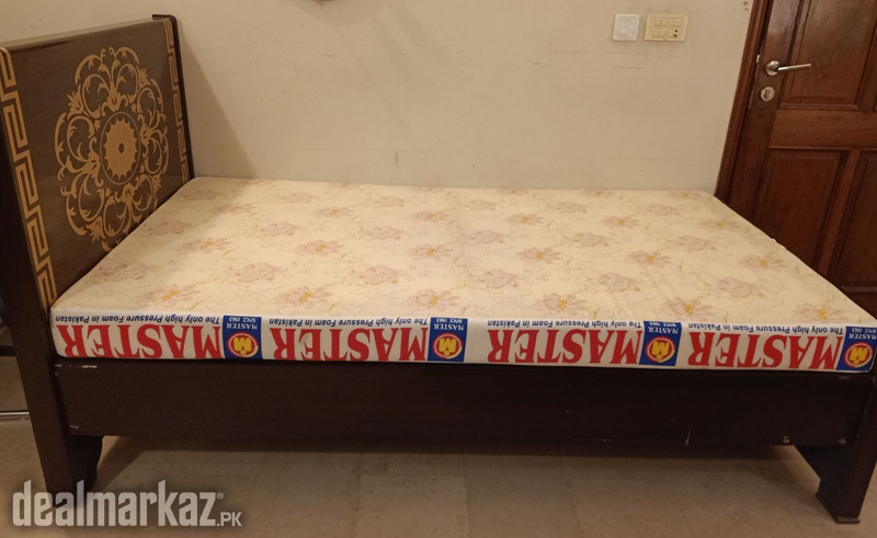 Beautiful Single bed with mattress - 170491 - Furniture in Lahore ...