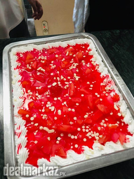 Strawberry Alaska - 175351 - Food & Restaurants in Karachi - DealMarkaz.pk